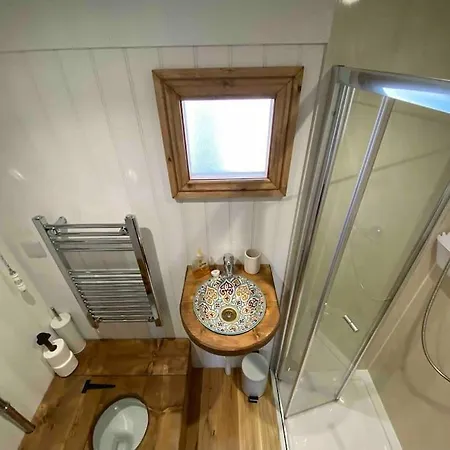 The Hideaway Shepherd's Hut, Alston, Cumbria