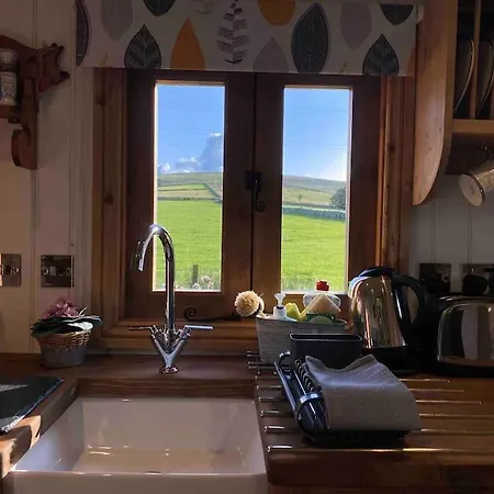 The Hideaway Shepherd's Hut, Alston, Cumbria Semesterbostad *