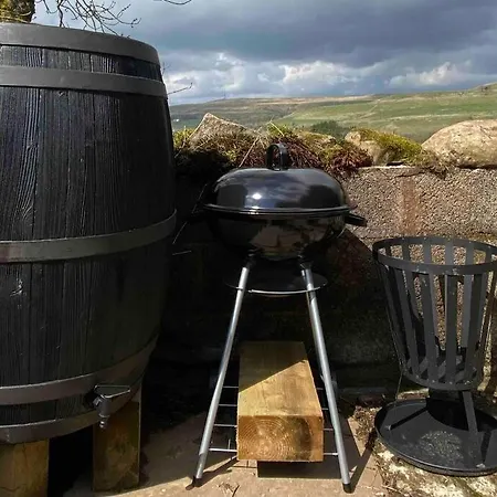 The Hideaway Shepherd's Hut, Alston, Cumbria * Carlisle (Cumbria)