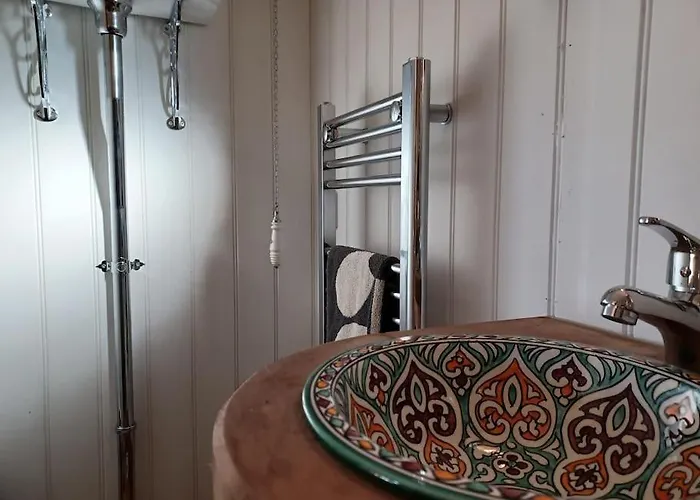 The Hideaway Shepherd's Hut, Alston, Cumbria * Carlisle (Cumbria)