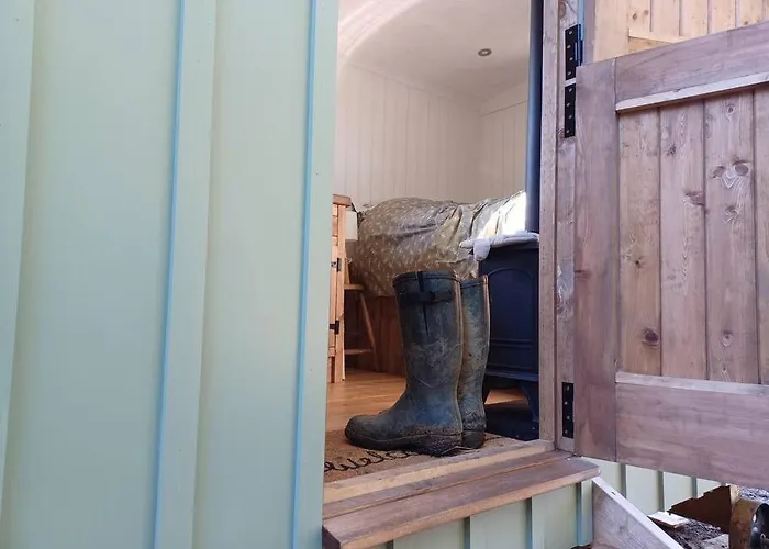 The Hideaway Shepherd's Hut, Alston, Cumbria